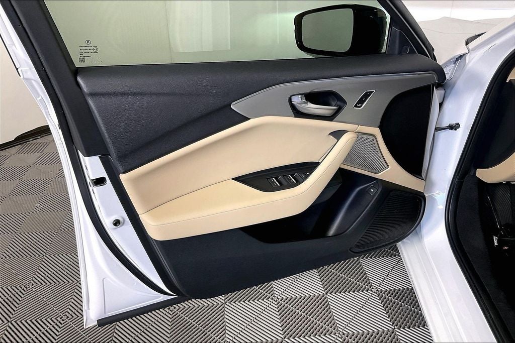 2025 Acura TLX Technology Package