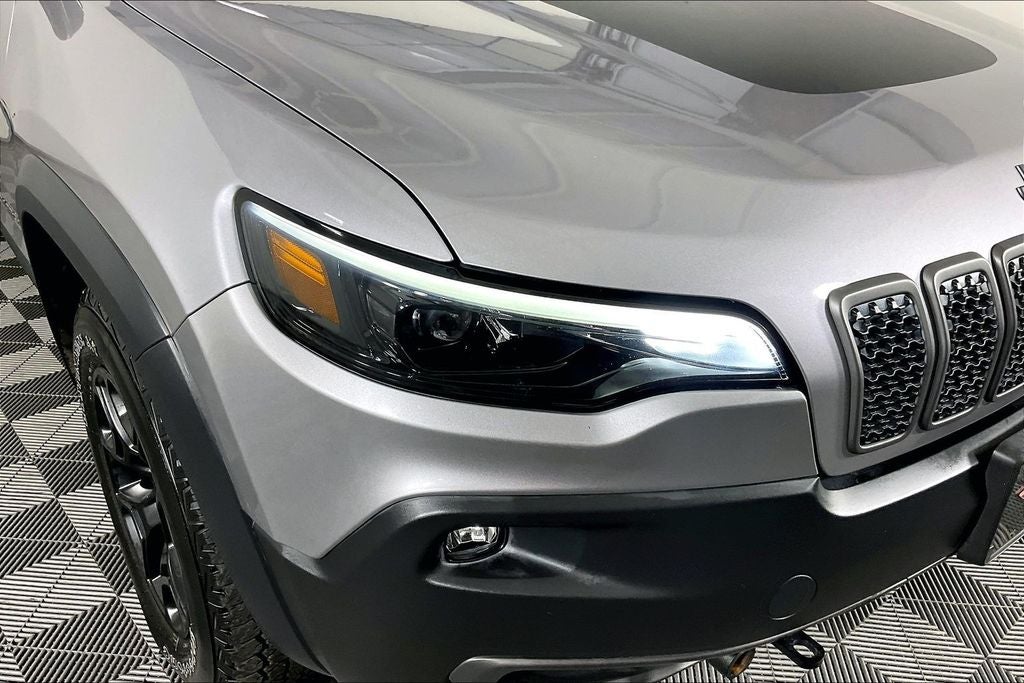 2022 Jeep Cherokee Trailhawk