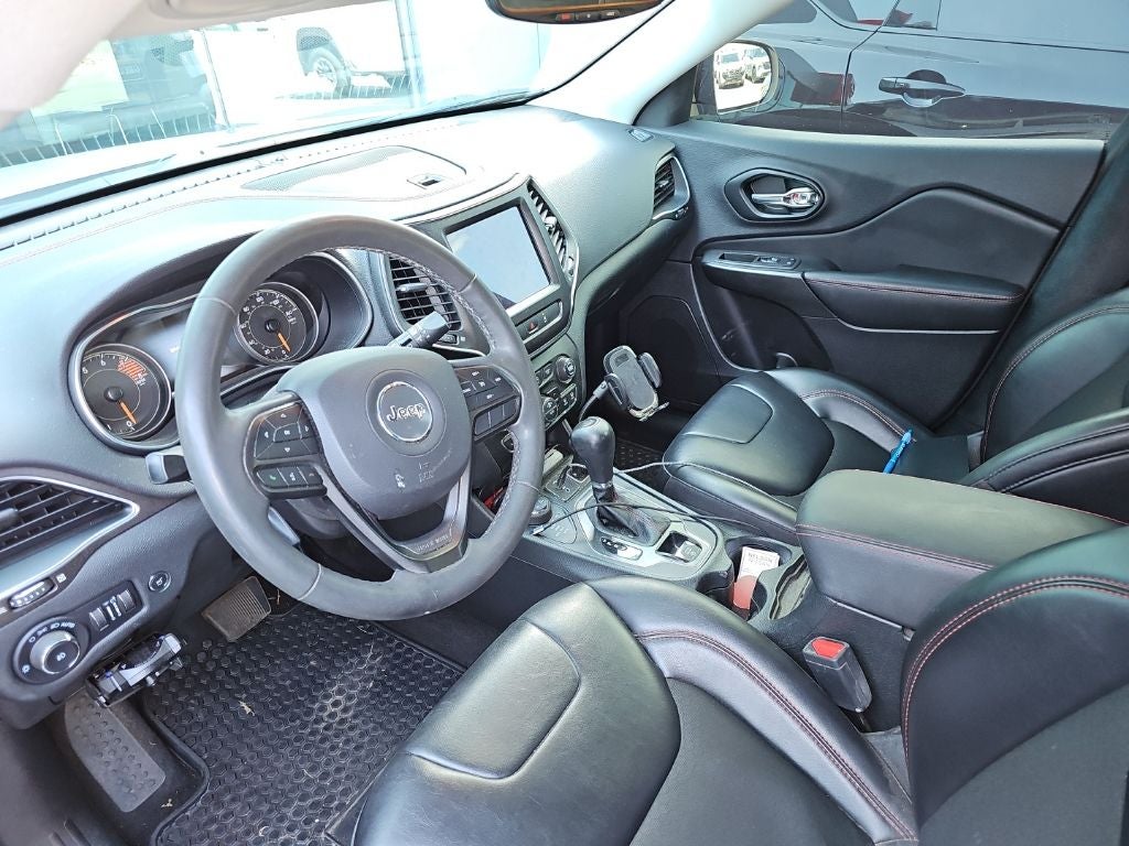 2022 Jeep Cherokee Trailhawk