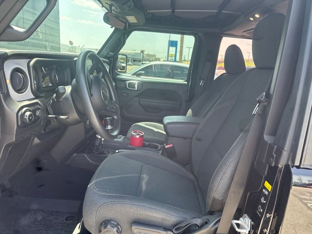 2025 Jeep Wrangler Sport
