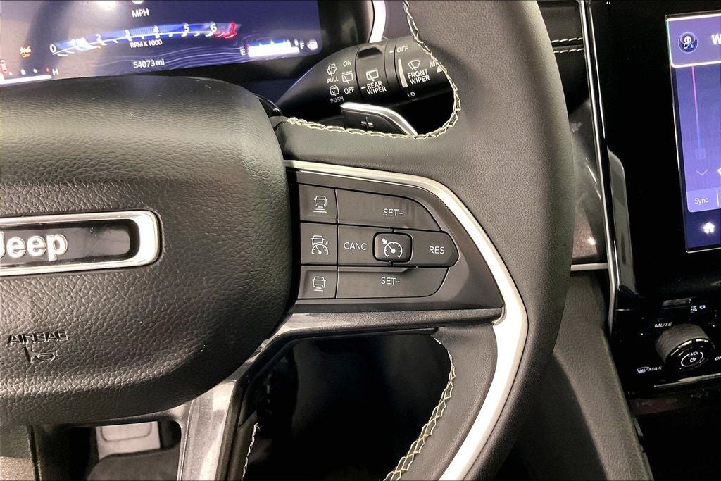 2023 Jeep Grand Cherokee Laredo