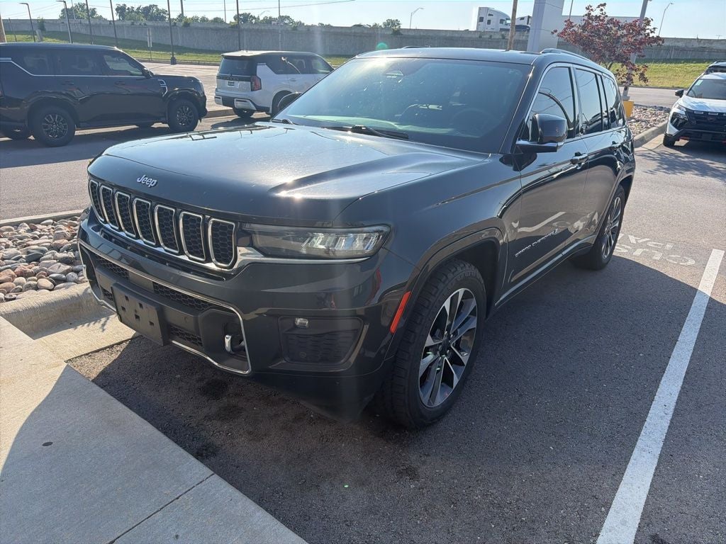 2024 Jeep Grand Cherokee Overland 4x4's photo