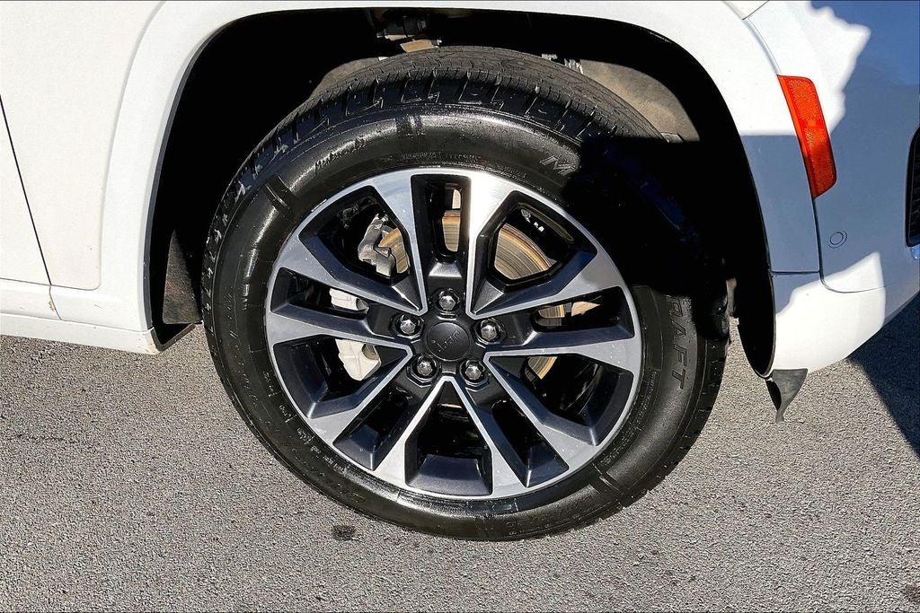 2023 Jeep Grand Cherokee Overland