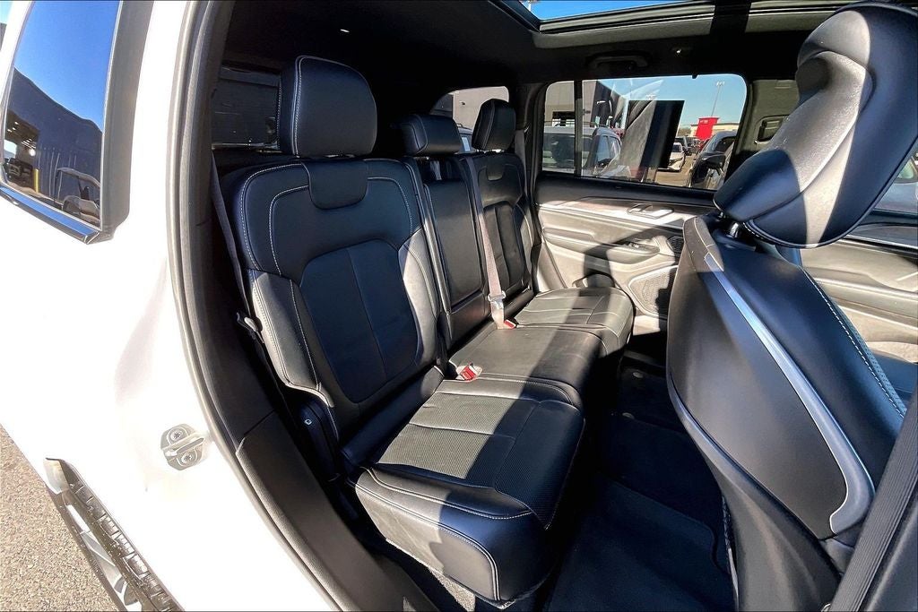 2023 Jeep Grand Cherokee Overland