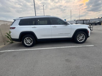 2022 Jeep Grand Cherokee L Laredo