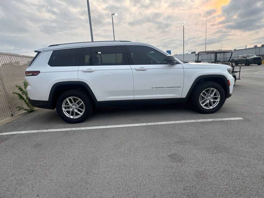 2022 Jeep Grand Cherokee L Laredo