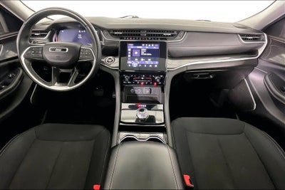2022 Jeep Grand Cherokee L Laredo