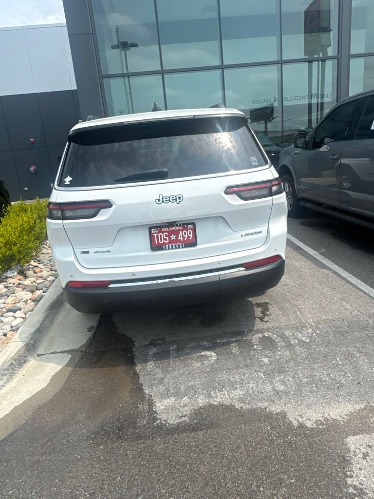 2022 Jeep Grand Cherokee L Laredo