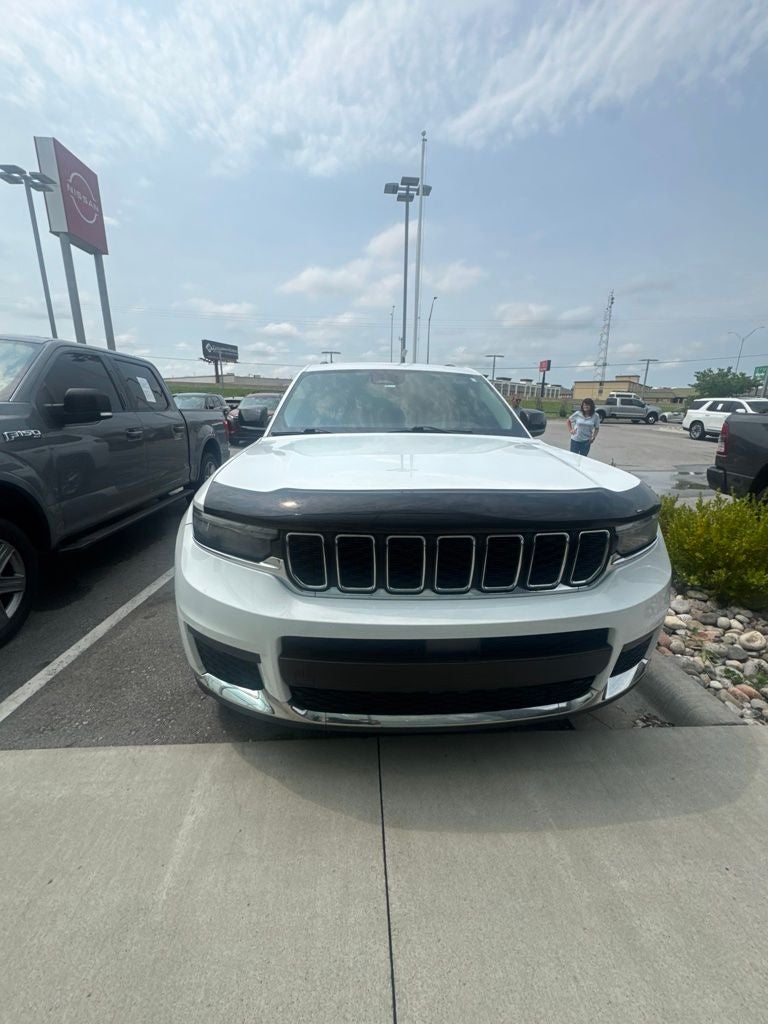 2022 Jeep Grand Cherokee L Laredo
