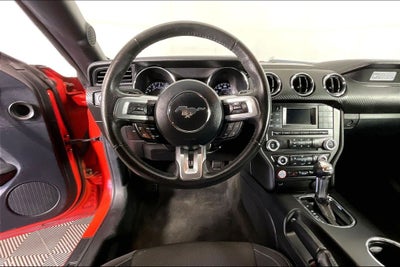 2015 Ford Mustang V6