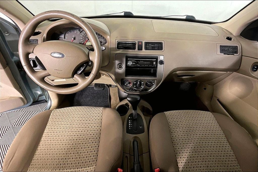 2005 Ford Focus ZX4 S