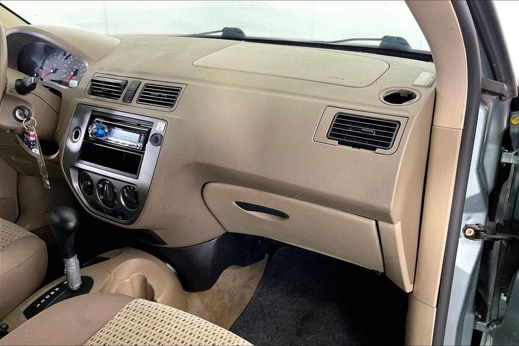 2005 Ford Focus ZX4 S