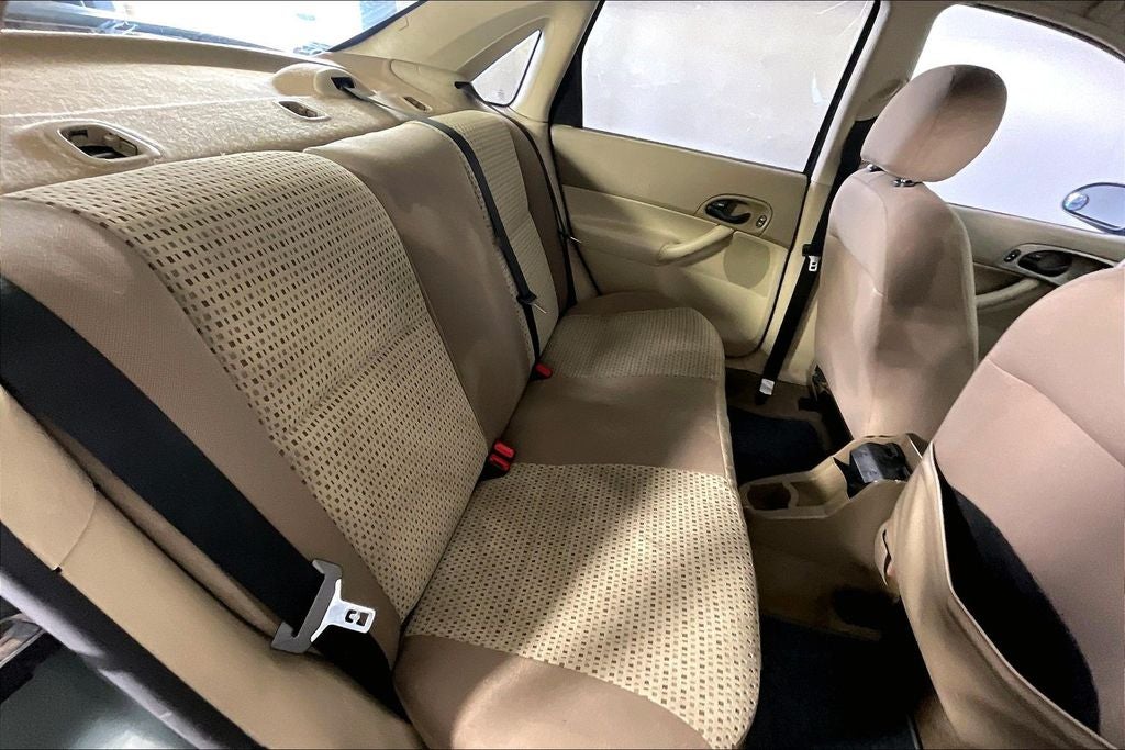 2005 Ford Focus ZX4 S