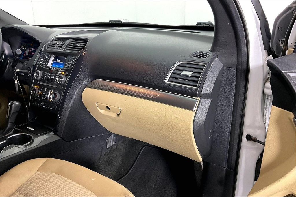 2017 Ford Explorer Base