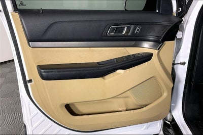 2017 Ford Explorer Base