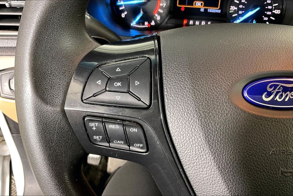 2017 Ford Explorer Base