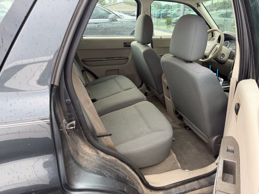 2009 Ford Escape XLS