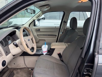 2009 Ford Escape XLS