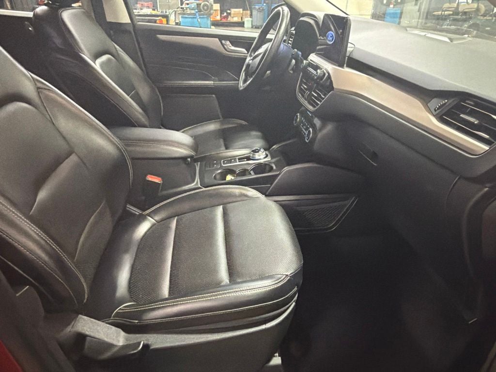 2021 Ford Escape SEL