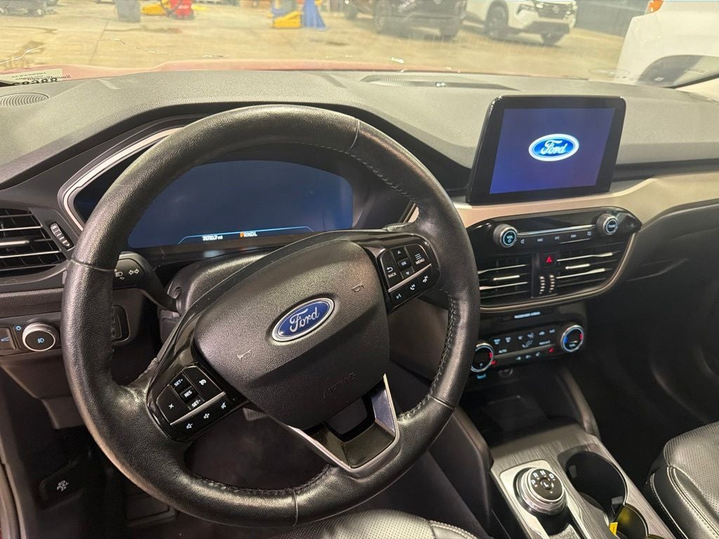 2021 Ford Escape SEL