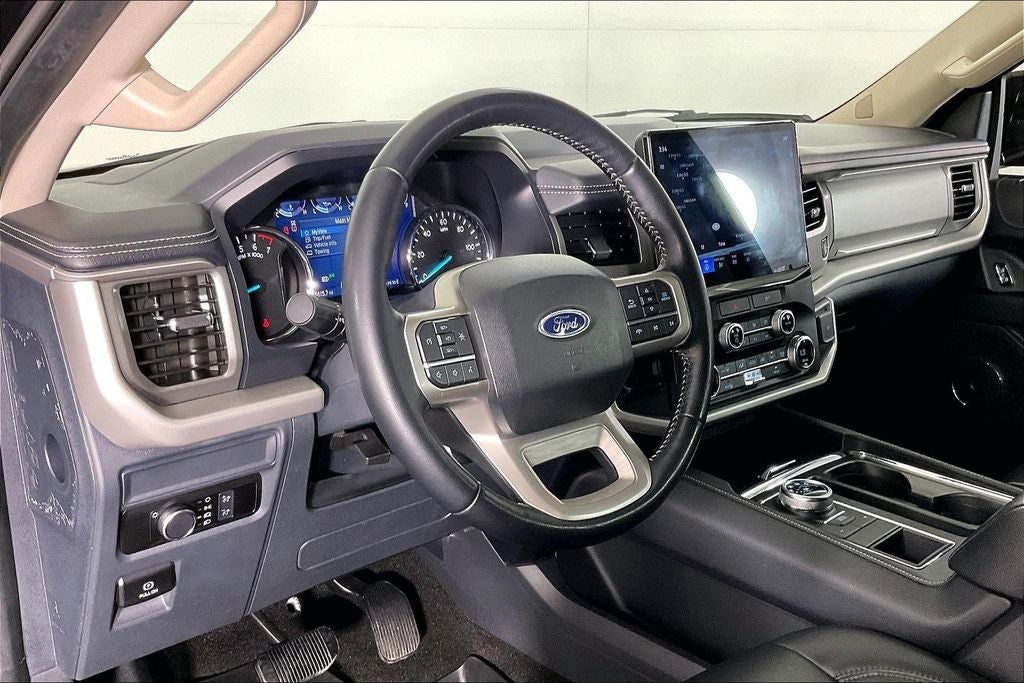 2022 Ford Expedition XLT