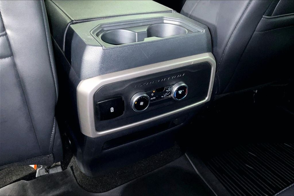 2022 Ford Expedition XLT