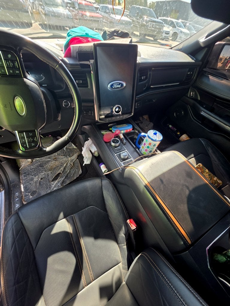2022 Ford Expedition Platinum