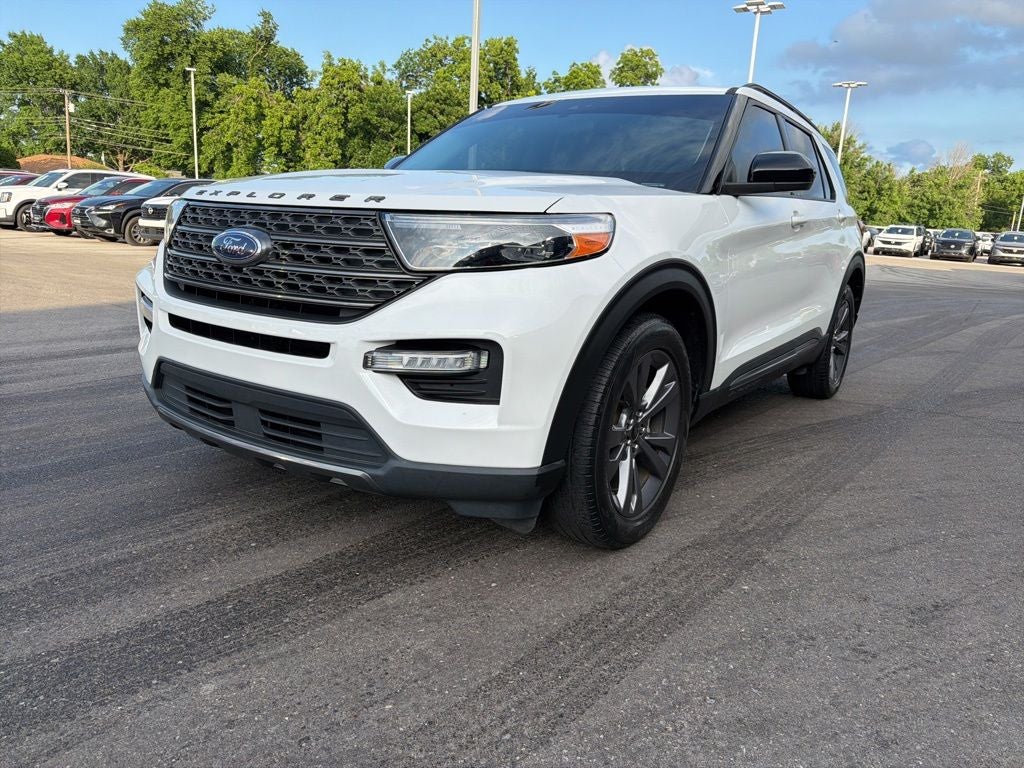 2022 Ford Explorer XLT RWD's photo
