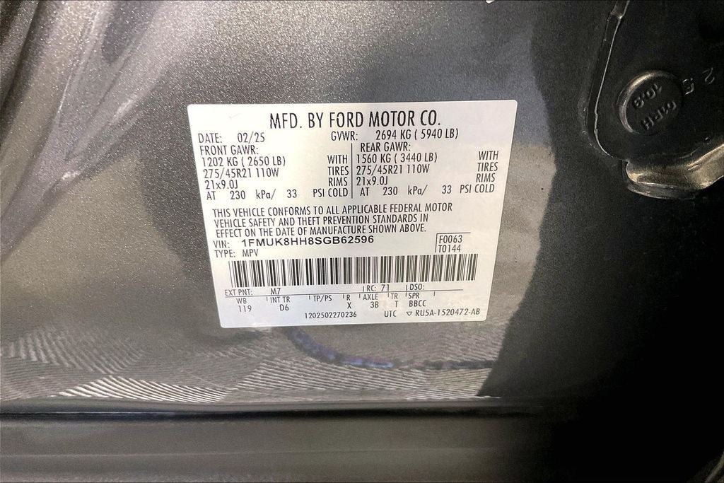 2025 Ford Explorer Platinum