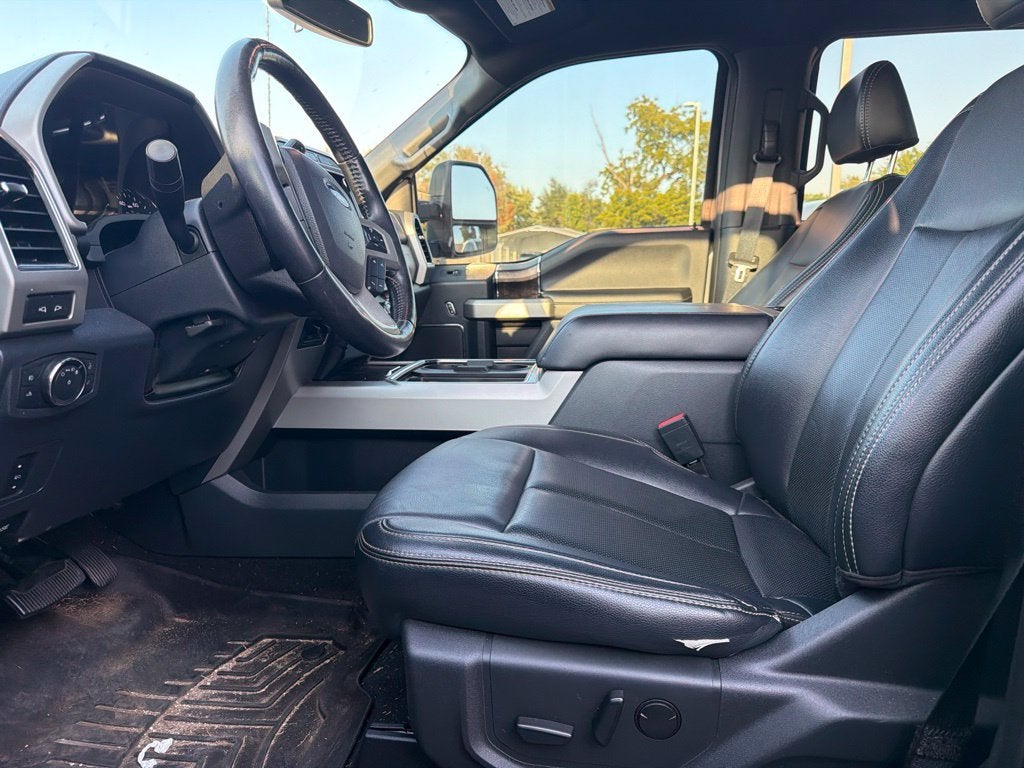 2022 Ford F-250SD Lariat