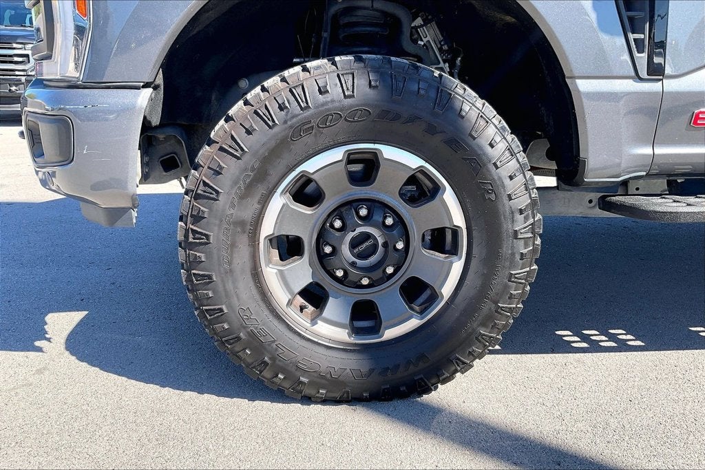 2023 Ford F-250SD Lariat