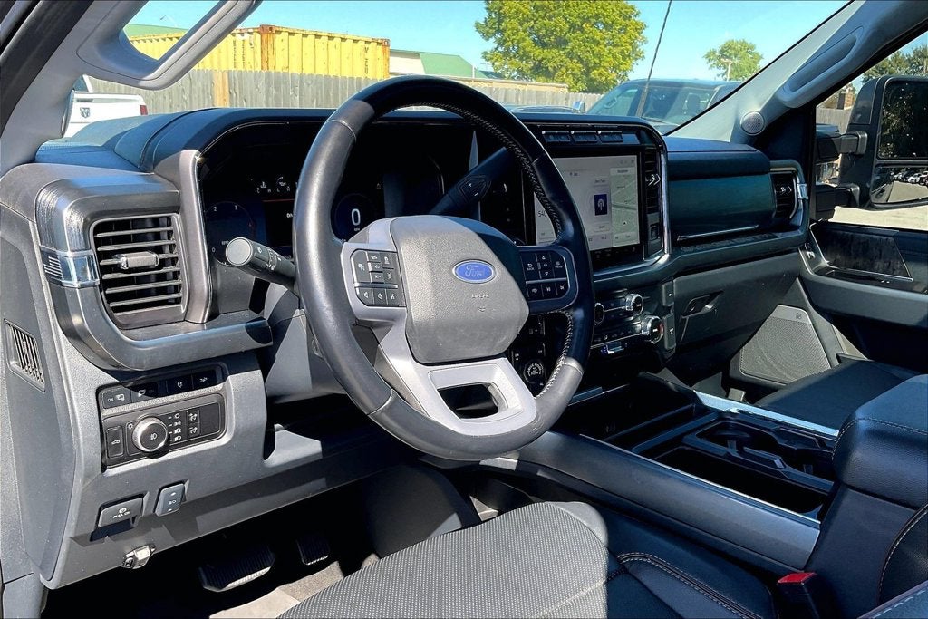 2023 Ford F-250SD Lariat