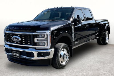2025 Ford F-350SD Lariat DRW