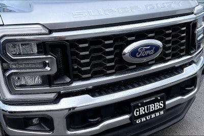 2024 Ford F-350SD Lariat DRW