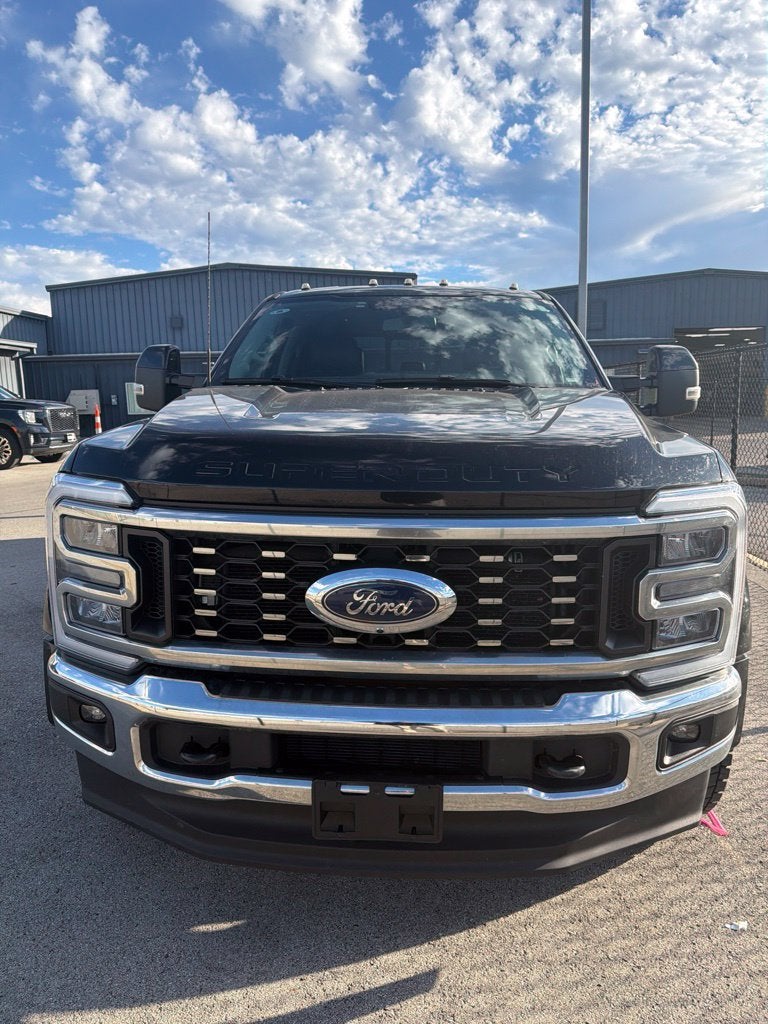 2024 Ford F-450SD Lariat DRW