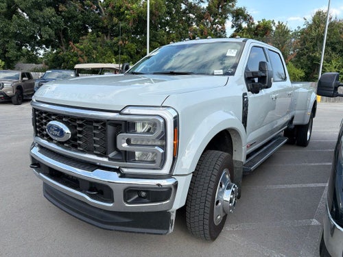 2026 Ford F-450SD Lariat DRW