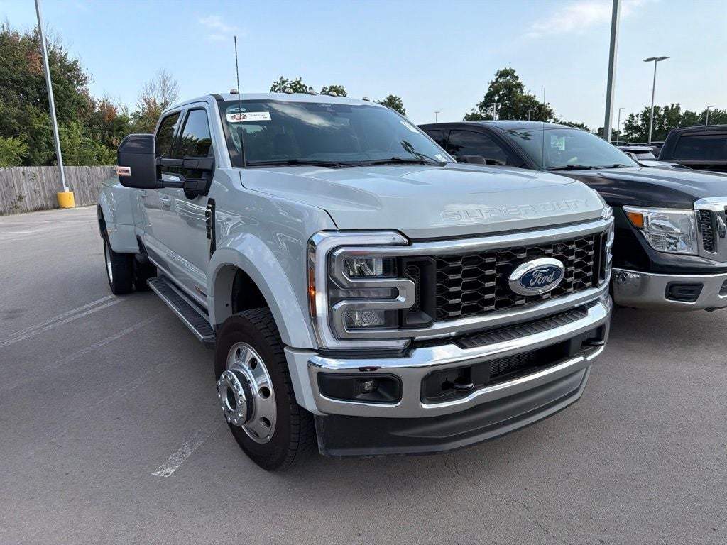 2026 Ford F-450SD Lariat DRW