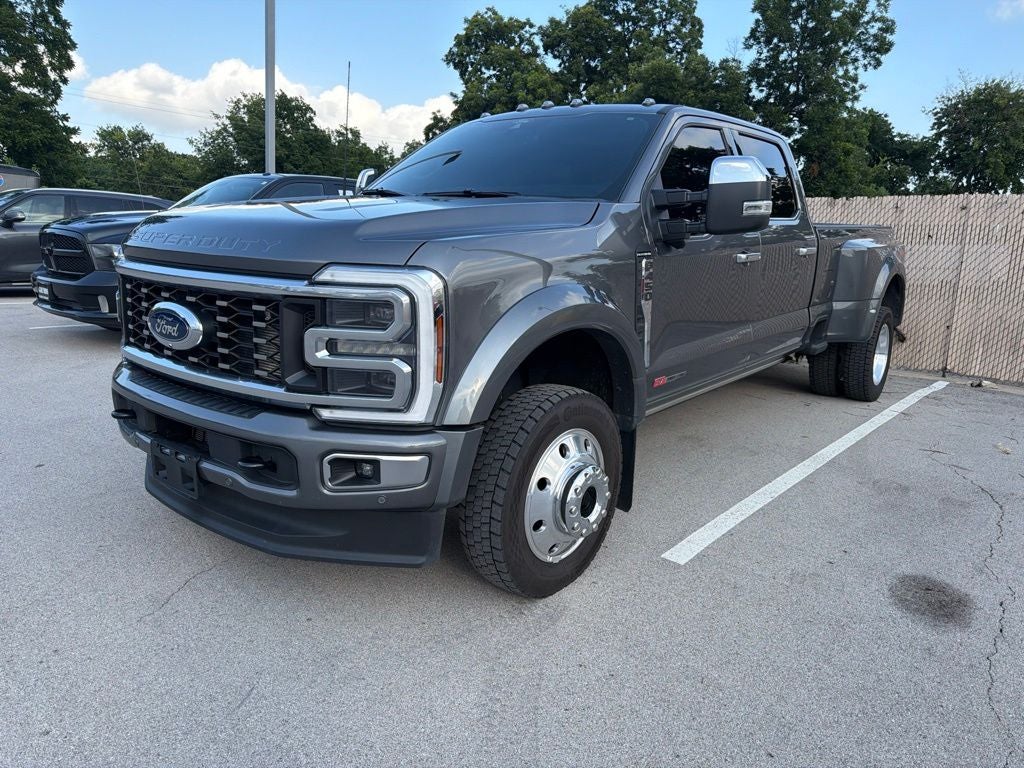 2025 Ford F-450SD Platinum DRW