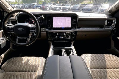 2025 Ford F-450SD Platinum DRW