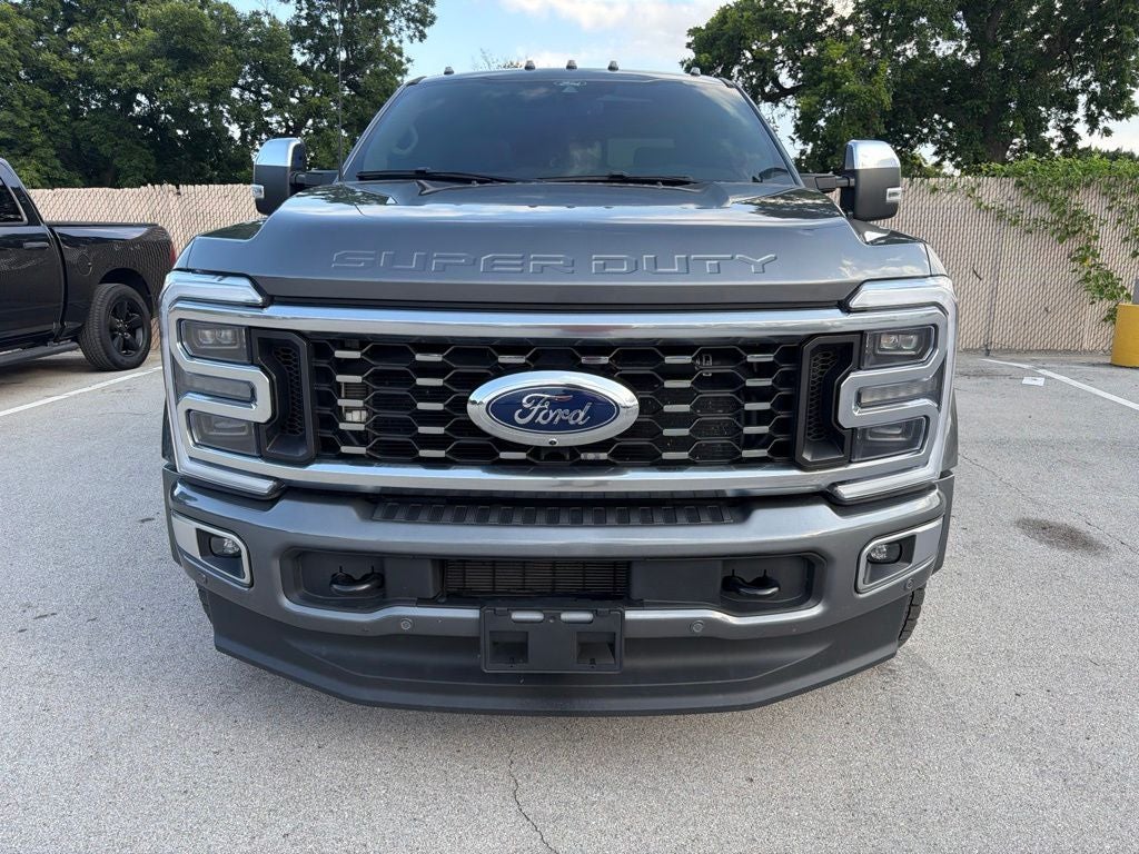 2025 Ford F-450SD Platinum DRW