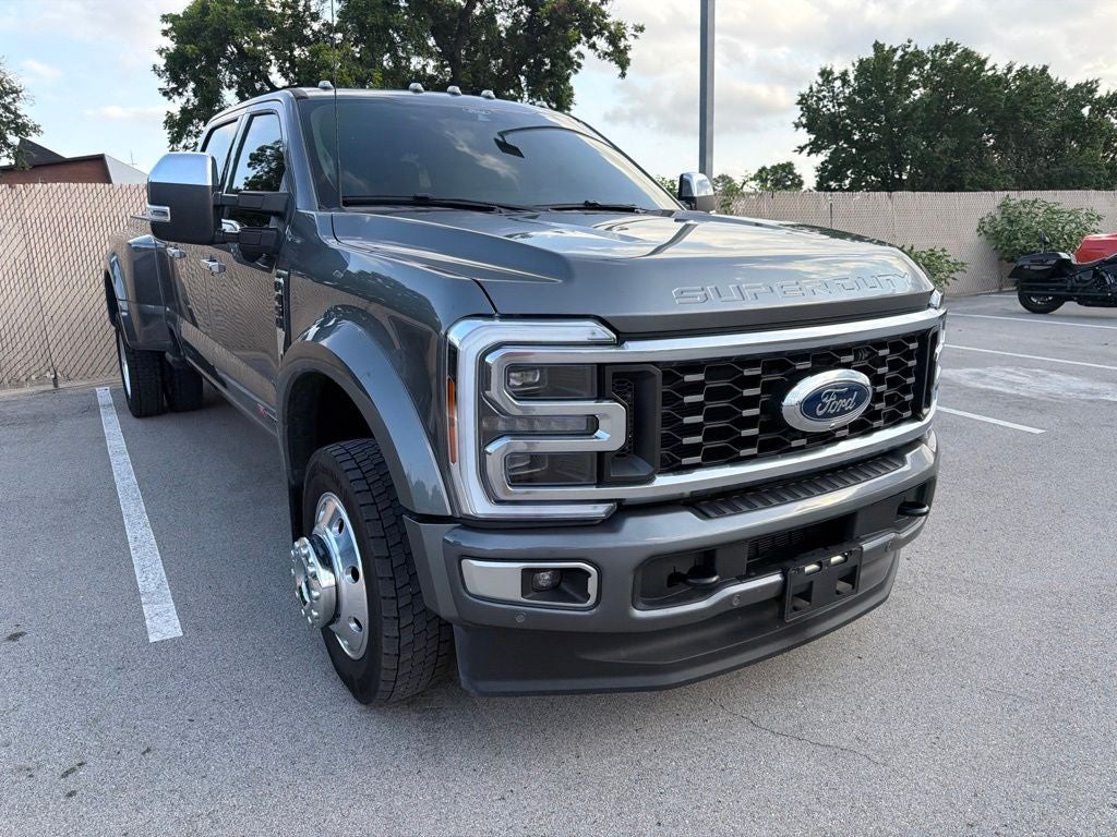 2025 Ford F-450SD Platinum DRW