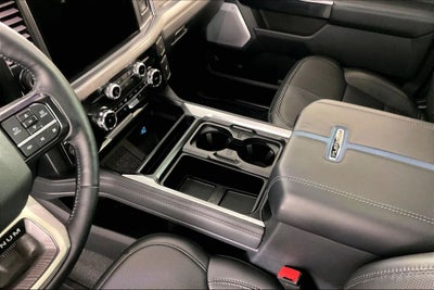 2025 Ford F-450SD Platinum DRW