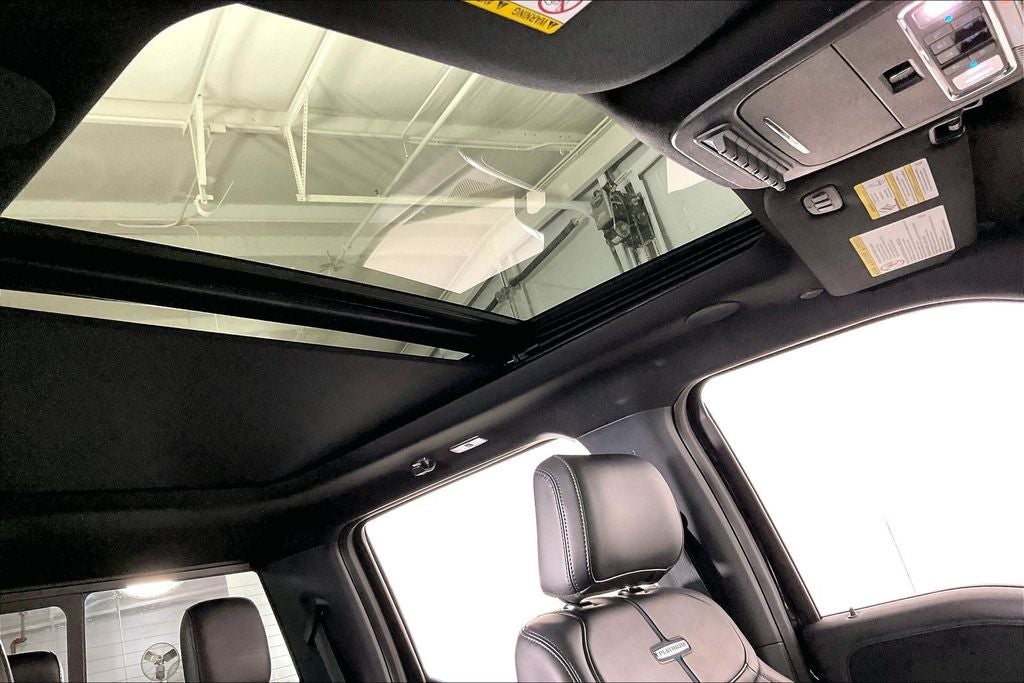 2025 Ford F-450SD Platinum DRW