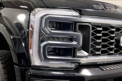 2025 Ford F-450SD Platinum DRW