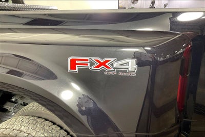 2025 Ford F-450SD Platinum DRW