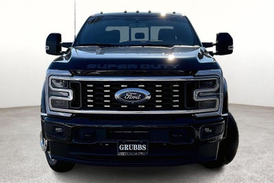 2025 Ford F-450SD Platinum DRW
