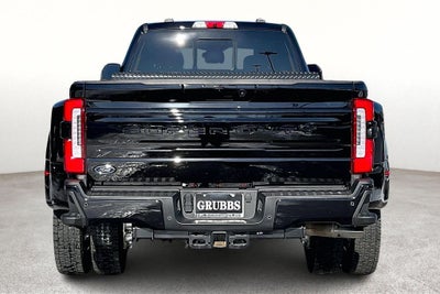 2025 Ford F-450SD Platinum DRW