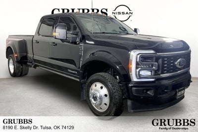 2025 Ford F-450SD Platinum DRW