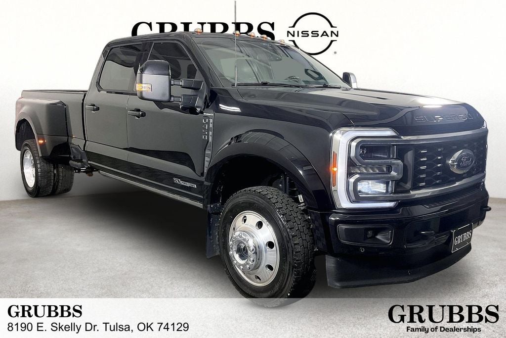 2025 Ford F-450SD Platinum DRW
