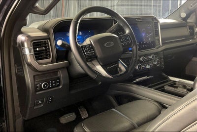 2025 Ford F-450SD Platinum DRW